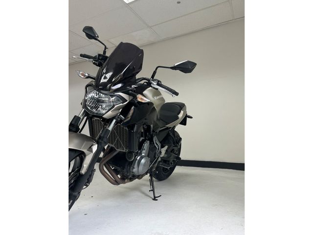 kawasaki - z650-abs