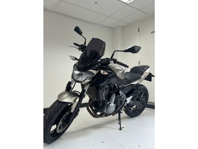 kawasaki - z650-abs