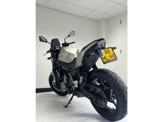 kawasaki - z650-abs