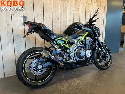 KAWASAKI Z900 – foto 3