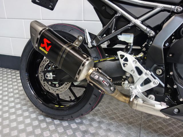 suzuki - gsx-8r