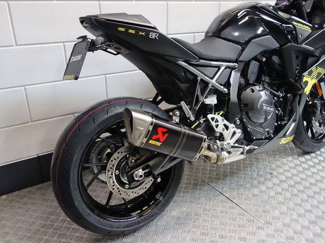 suzuki - gsx-8r