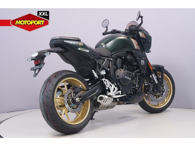 suzuki - gsx-8tt