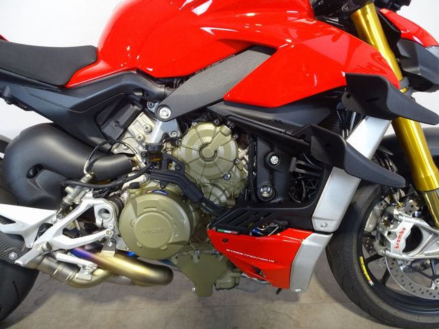 ducati - streetfighter-v4s