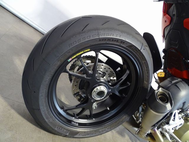 ducati - streetfighter-v4s