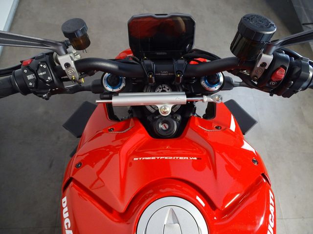 ducati - streetfighter-v4s