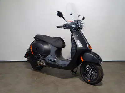 VESPA GTS 300 SUPER SPORT – foto 2