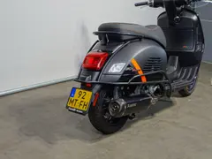 Vespa GTS 300 Super Sport 2023 occasion – foto 5 van 9