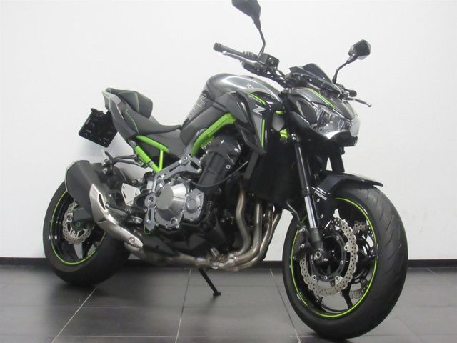 kawasaki - z900