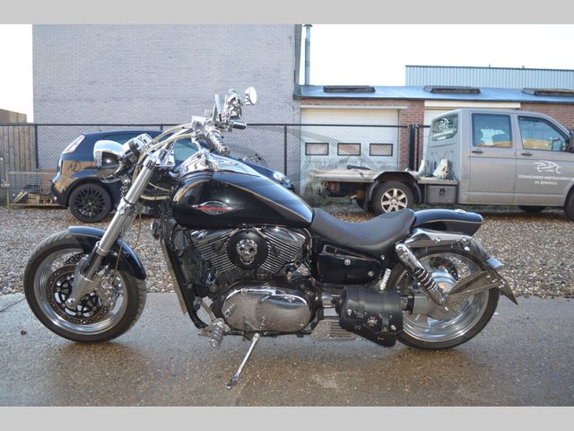 suzuki - vz-1600-marauder