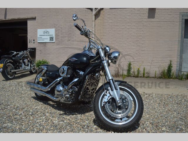 suzuki - vz-1600-marauder