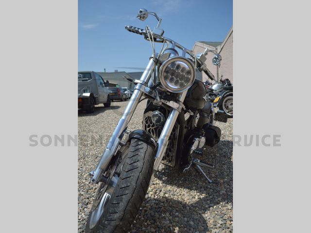 suzuki - vz-1600-marauder