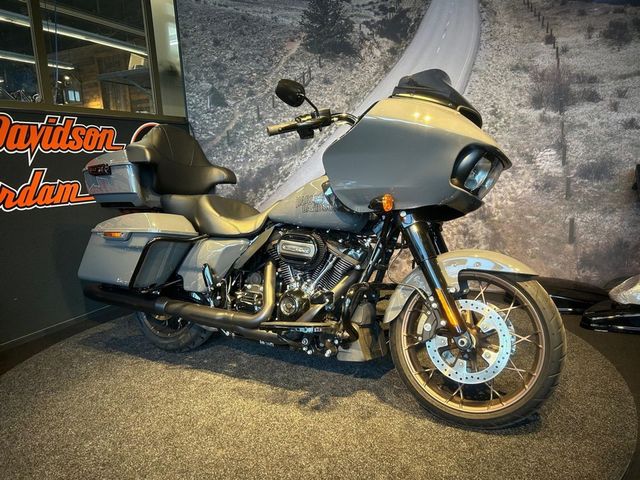 harley-davidson - road-glide-screamin-eagle-cvo-fltrxse