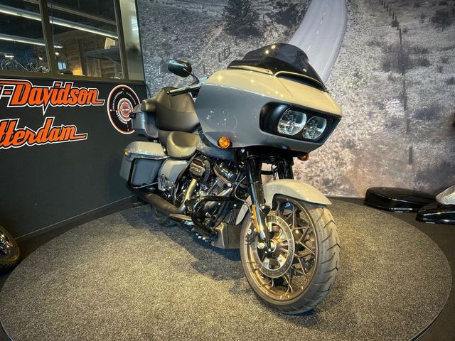 harley-davidson - road-glide-screamin-eagle-cvo-fltrxse