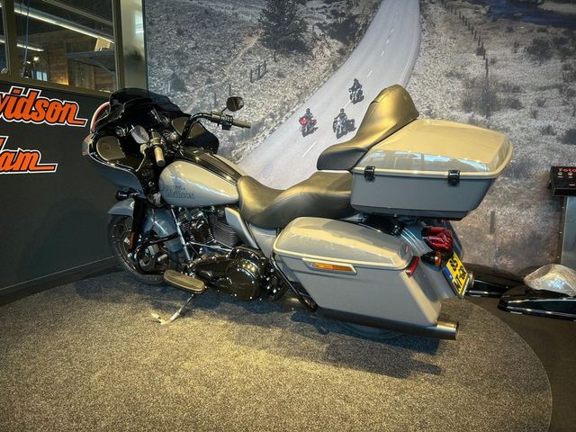 harley-davidson - road-glide-screamin-eagle-cvo-fltrxse