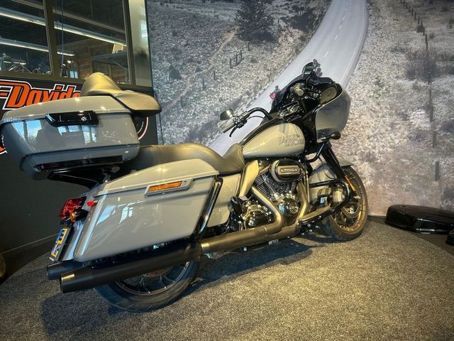 harley-davidson - road-glide-screamin-eagle-cvo-fltrxse