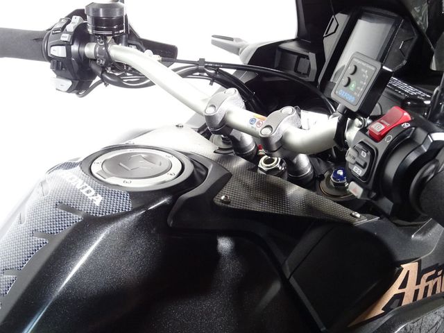 honda - crf-1000-l-africa-twin-dct