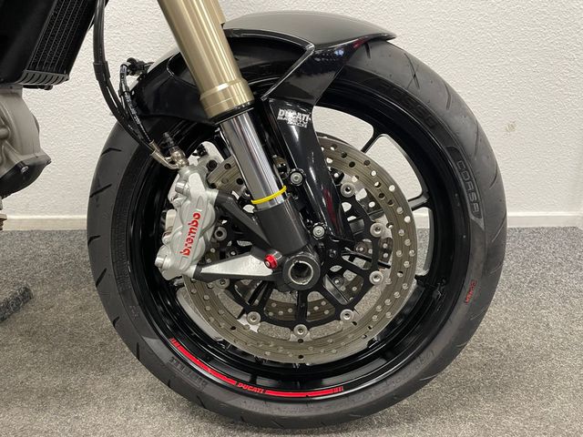 ducati - m-1100-evo