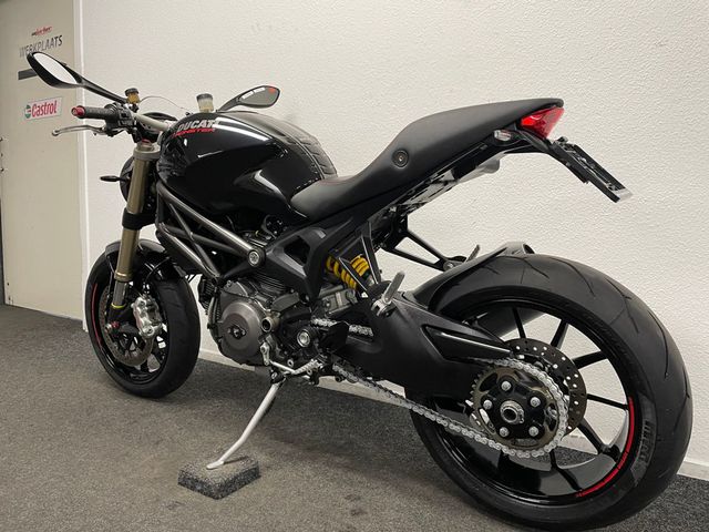 ducati - m-1100-evo