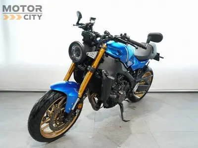 YAMAHA XSR 900 ABS – foto 3