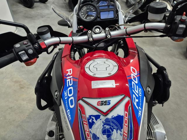 bmw - r-1200-gs