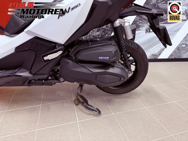 honda - adv-350