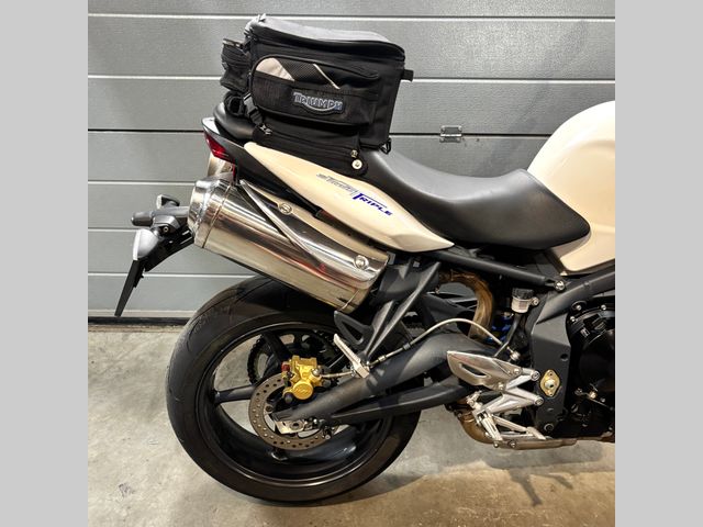 triumph - street-triple-675