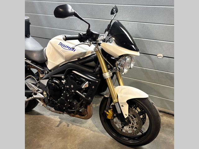 triumph - street-triple-675