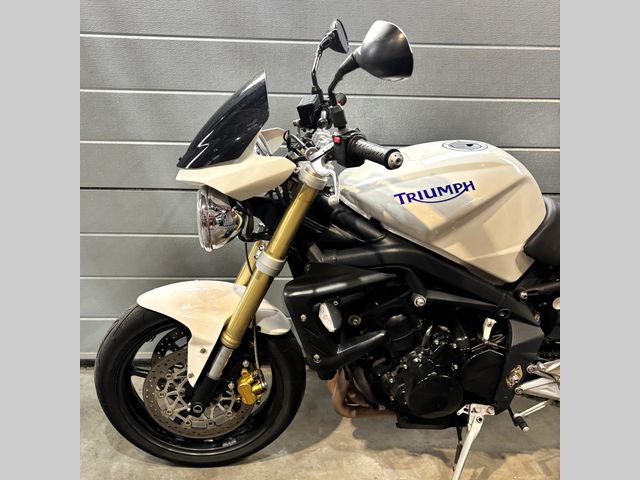 triumph - street-triple-675