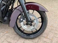 Harley-Davidson Fltrx Road Glide Custom Red/black | Soundstream 2022 occasion – foto 19 van 20