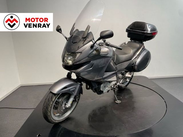honda - nt-700-v-deauville