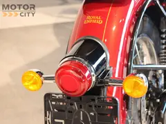 Royal Enfield Classic 350 2025 nieuw – foto 14 van 15