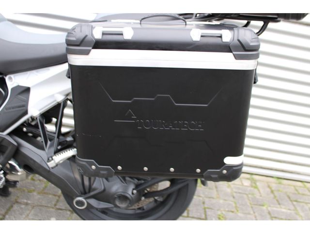 bmw - r-1300-gs