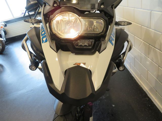 bmw - r-1200-gs-adventure