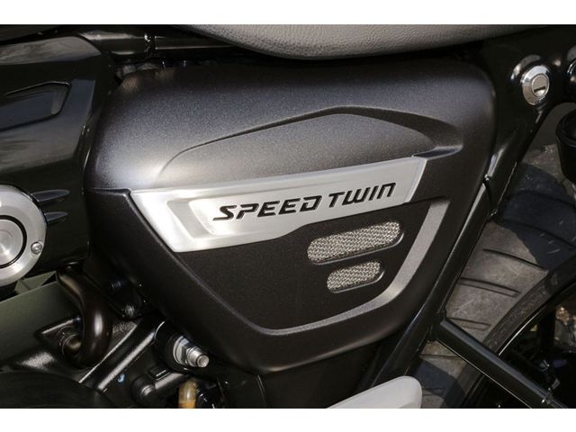 triumph - speed-twin-1200