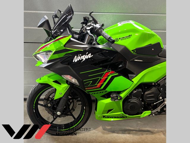 kawasaki - ninja-400