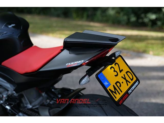 aprilia - tuono-660