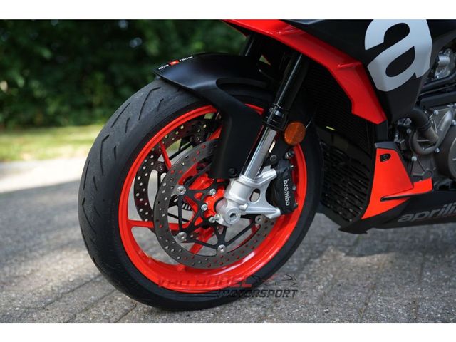 aprilia - tuono-660