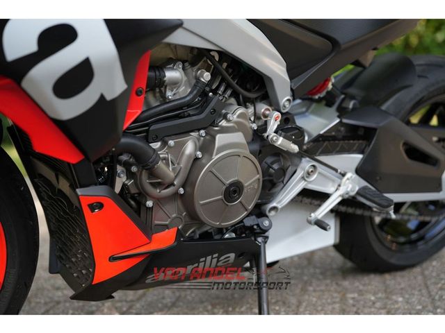 aprilia - tuono-660