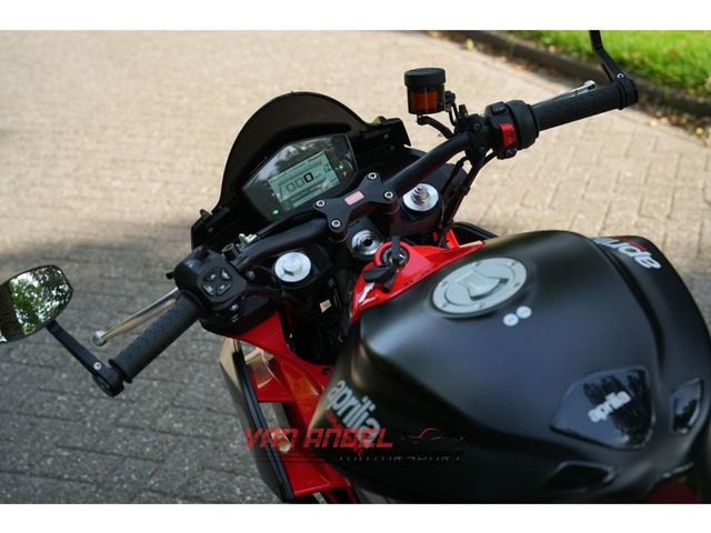 aprilia - tuono-660