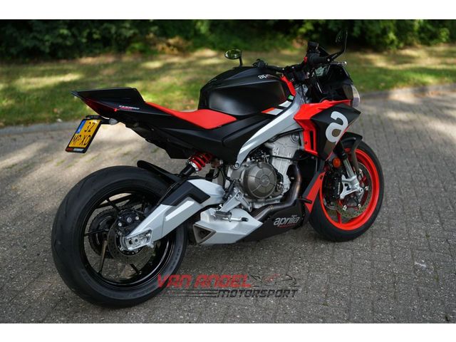 aprilia - tuono-660