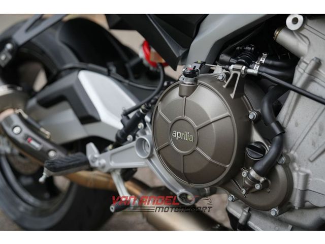 aprilia - tuono-660