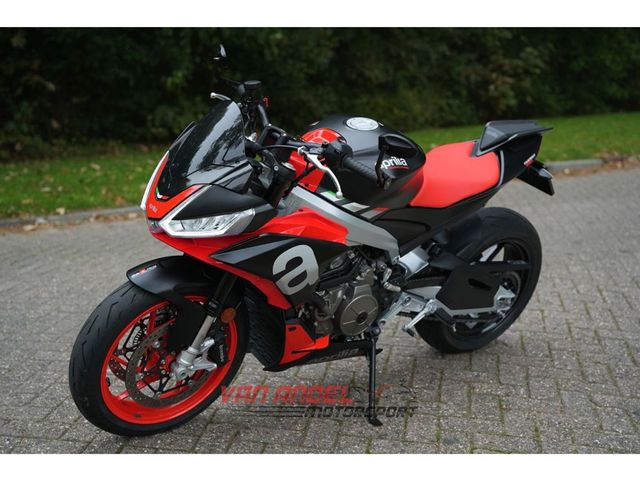 aprilia - tuono-660
