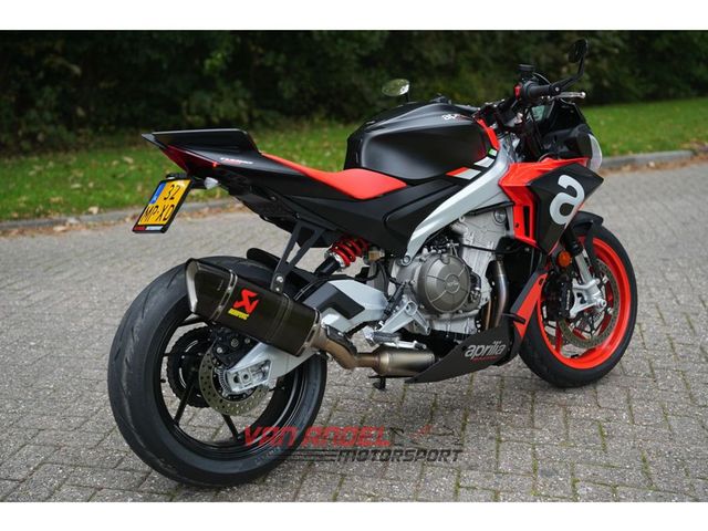 aprilia - tuono-660