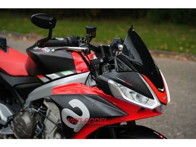 aprilia - tuono-660