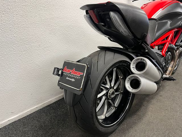 ducati - diavel-carbon