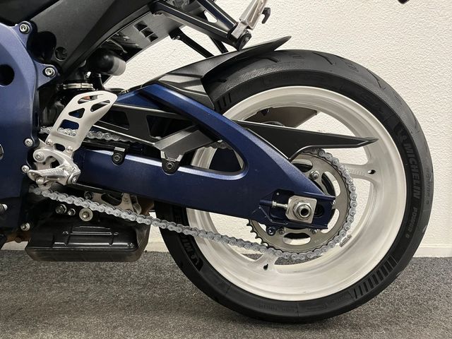 suzuki - gsx-r-600