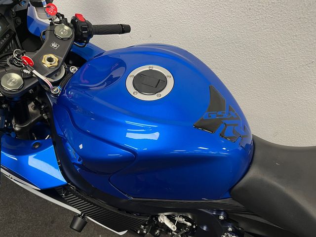 suzuki - gsx-r-600
