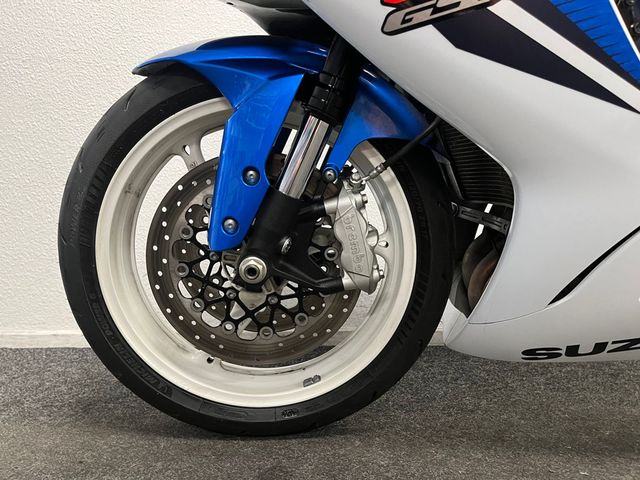 suzuki - gsx-r-600