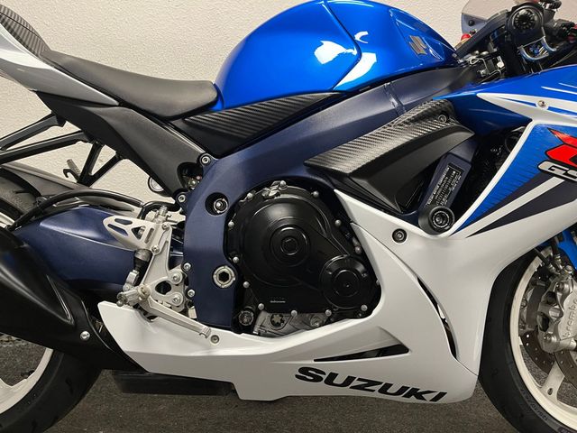 suzuki - gsx-r-600